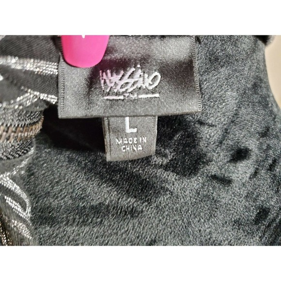 Mossimo Women's Black Striped Rayon Short Sleeve Round Neck Casual Blouse Size L - Picture 8 of 9